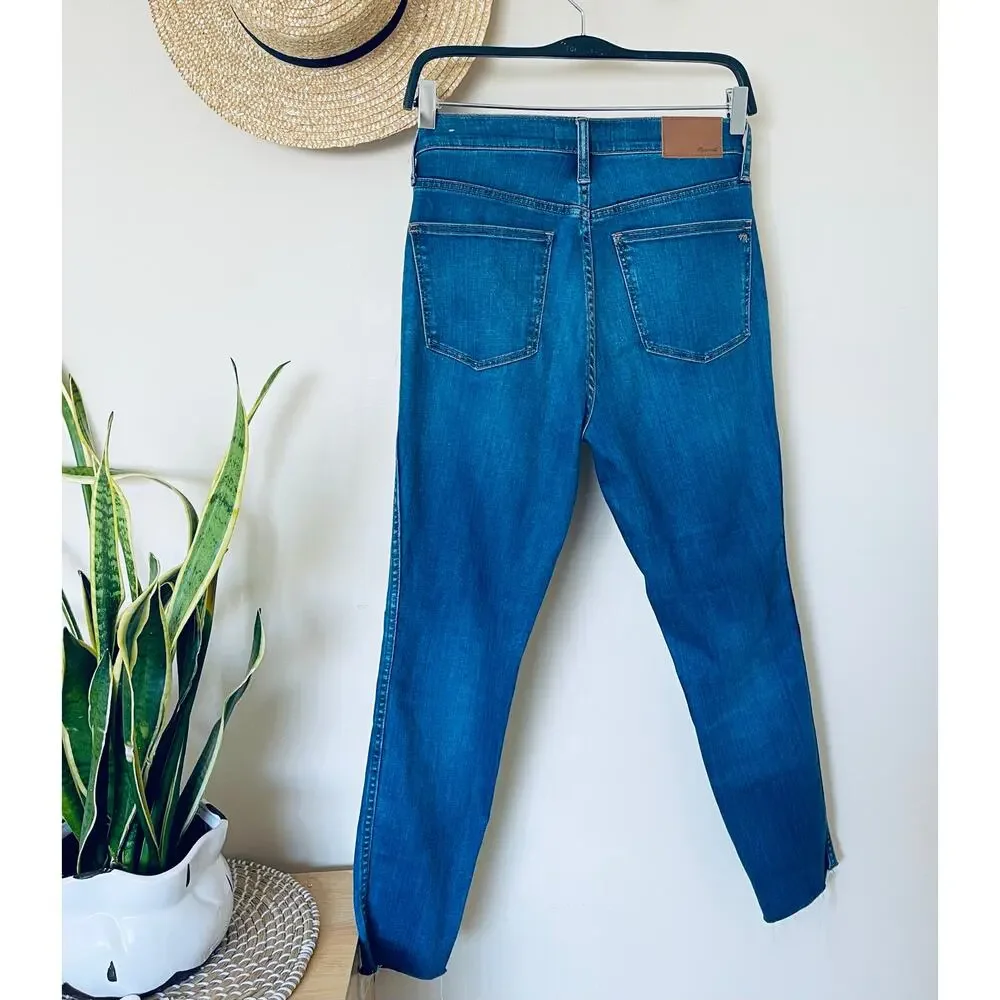 Madewell 10" High-Rise Skinny Crop Jeans: Button-Front TENCEL Denim Edition - Picture 5 of 9
